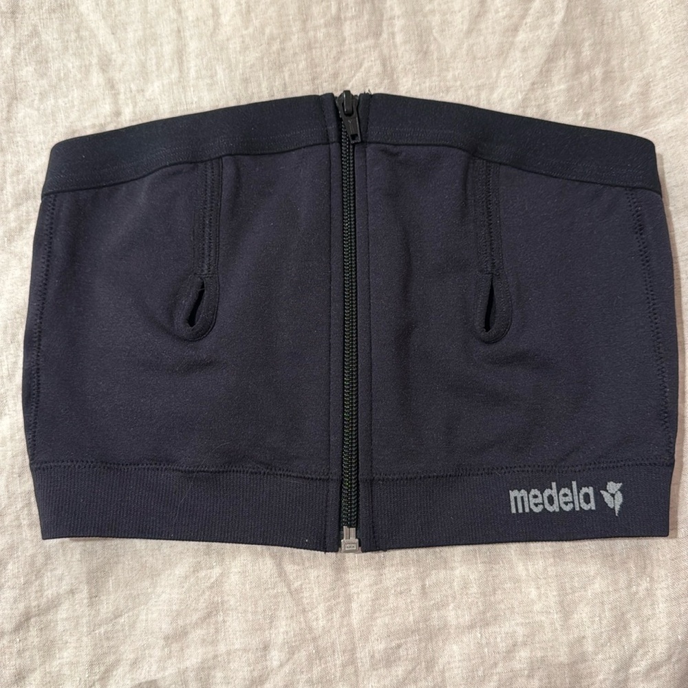 NWOT Medela Pumping Bra